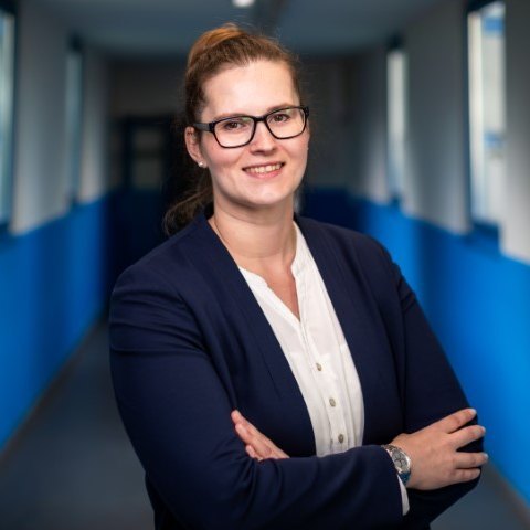 52_Business_Anne.jpg  